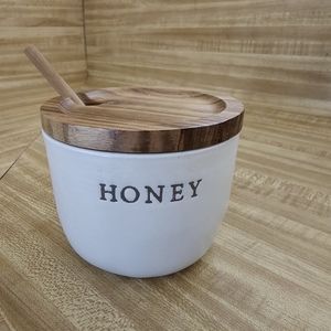Honey pot